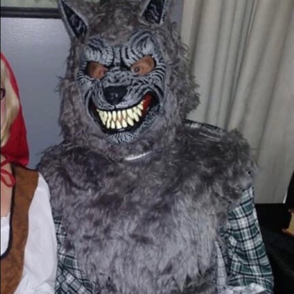 Costume